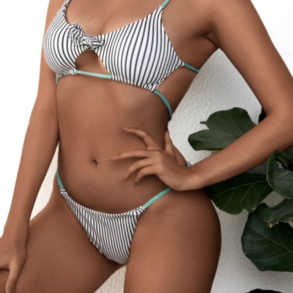 ✨NWT Striped Bikini Set